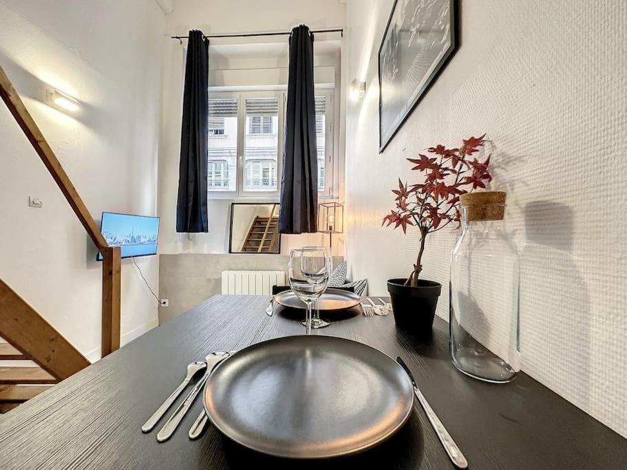 Cosy Appt Coeur De Lyon 1 Imbert Appartement Buitenkant foto